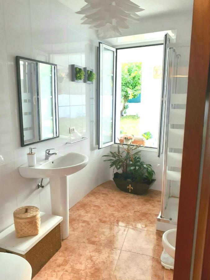 Appartamento Apartamento Entero Con Jardin En Casa Amelia Padrón Esterno foto
